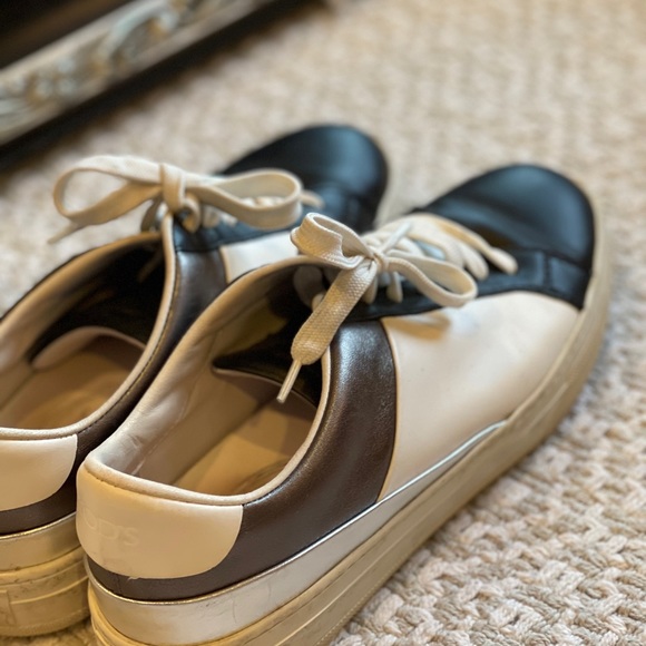 TODS ladies sneakers 38 1/2 - Picture 3 of 4